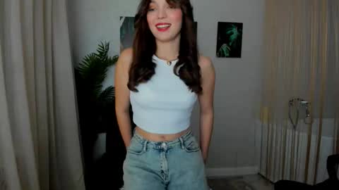 Snapshot of divineamour chatting on November 30, 3:54 am Hannah online show from November 30, 3:54 am