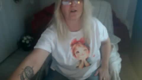 Alexxa online show from March 29, 12:05 pm