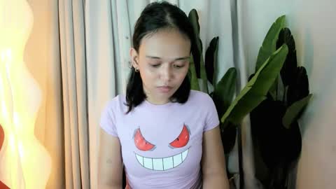 Crystal mae online show from April 18, 7:58 pm