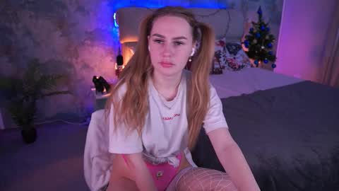 DivineJasss online show from December 22, 9:23 pm