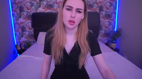 DivineJasss online show from February 26, 5:01 pm