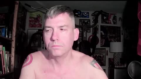 Snapshot of dix_handley_50 chatting on October 6, 11:18 am dix_handley_50 online show from October 6, 11:18 am