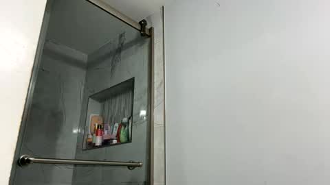 dixkzilla online show from November 19, 6:30 pm