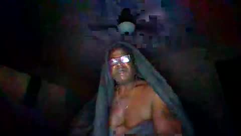 Snapshot of djbignuttsbrownass24 chatting on January 3, 4:22 am djbignuttsbrownass24 online show from January 3, 4:22 am