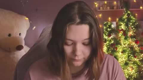 Snapshot of djennapalme chatting on December 15, 3:22 am Jenia online show from December 15, 3:22 am