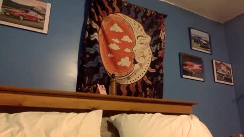 djldobaggins420 online show from November 10, 3:05 am