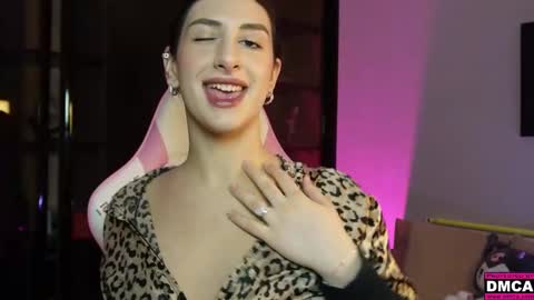 Snapshot of djokonda chatting on February 9, 7:27 am djokonda online show from February 9, 7:27 am