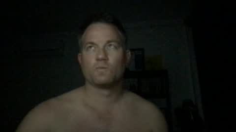TriflinYoBitch online show from May 22, 3:02 am
