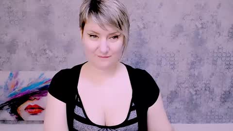 djullia online show from January 28, 12:54 pm