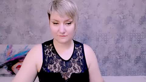 djullia online show from February 8, 1:22 pm