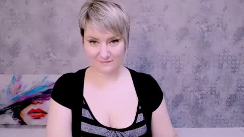 djullia online show from February 22, 1:13 pm