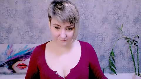 djullia online show from November 13, 6:01 am