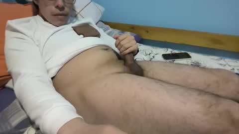 Snapshot of dm5902 chatting on September 29, 7:08 pm dm5902 online show from September 29, 7:08 pm