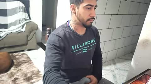 Snapshot of dmacedo96 chatting on June 23, 11:52 am AmigodotadoZL online show from June 23, 11:52 am