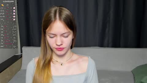 Polly and Kiriko online show from December 28, 11:16 pm