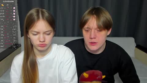 Polly and Kiriko online show from January 16, 8:00 am