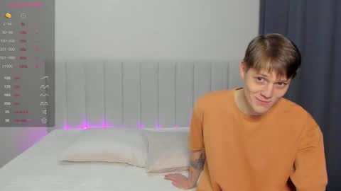 Polly and Kiriko online show from December 18, 12:11 pm