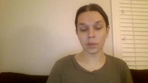 Snapshot of dobb582726 chatting on May 7, 5:46 am dobb582726 online show from May 7, 5:46 am