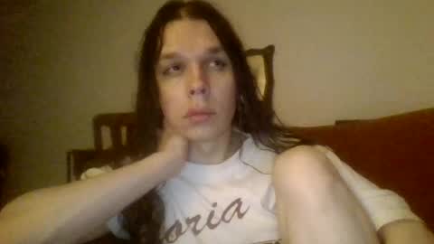 Snapshot of dobb582726 chatting on June 17, 7:00 am dobb582726 online show from June 17, 7:00 am