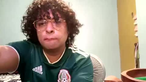 Snapshot of docpepino chatting on June 23, 5:05 am MrPepino online show from June 23, 5:05 am