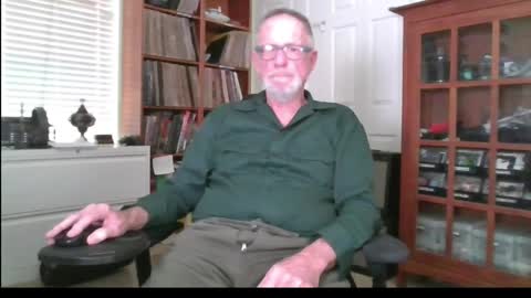 Snapshot of doctorfine4 chatting on April 1, 10:51 pm Doctor Fine online show from April 1, 10:51 pm