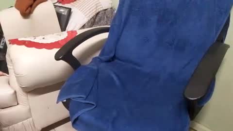 Snapshot of doctorlove_evil chatting on December 25, 8:39 pm doctorlove_evil online show from December 25, 8:39 pm