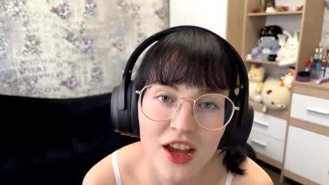 Annie PVT IS OPEN online show from September 9, 12:05 pm