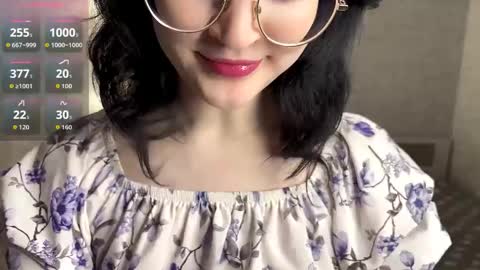 Snapshot of dodiebabikian chatting on May 28, 9:12 pm Annie PVT IS OPEN online show from May 28, 9:12 pm
