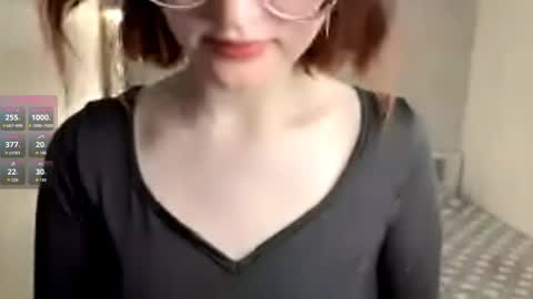 Snapshot of dodiebabikian chatting on June 7, 9:18 pm Annie PVT IS OPEN online show from June 7, 9:18 pm