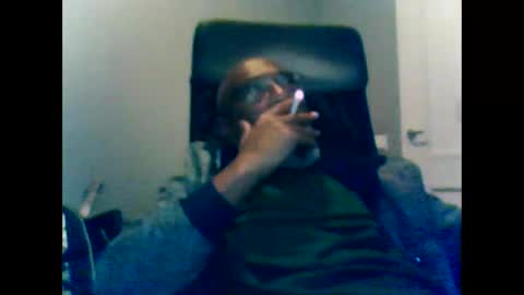 Snapshot of dofrank969 chatting on December 28, 1:18 am dofrank969 online show from December 28, 1:18 am