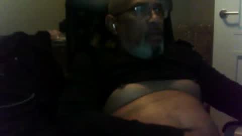 Snapshot of dofrank969 chatting on December 3, 12:18 am dofrank969 online show from December 3, 12:18 am