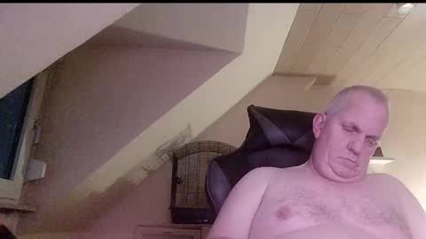 doggy2629 online show from February 2, 5:11 pm