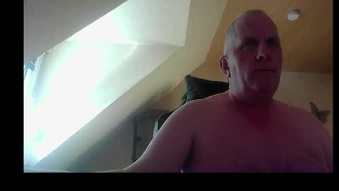 doggy2629 online show from April 19, 3:44 pm