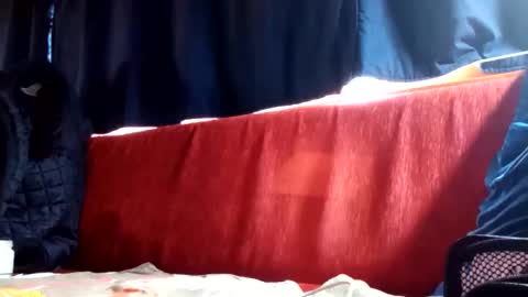 Snapshot of doghouseblue chatting on February 2, 12:24 pm doghouseblue online show from February 2, 12:24 pm