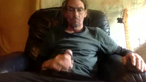 dogstarmanitee online show from November 16, 6:08 am