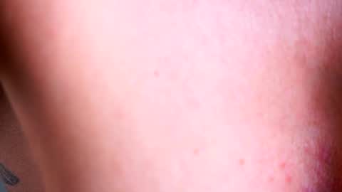 Snapshot of dolce_tentacion chatting on February 24, 2:15 pm Monica online show from February 24, 2:15 pm