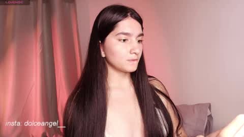 Snapshot of dolceangel__ chatting on September 27, 2:38 am Blair online show from September 27, 2:38 am