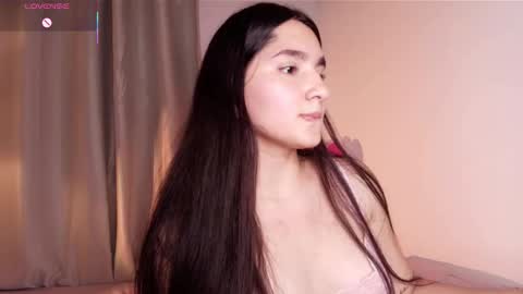 Snapshot of dolceangel__ chatting on November 7, 3:39 am Blair online show from November 7, 3:39 am