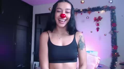 dolceclown_ online show from December 3, 8:06 pm