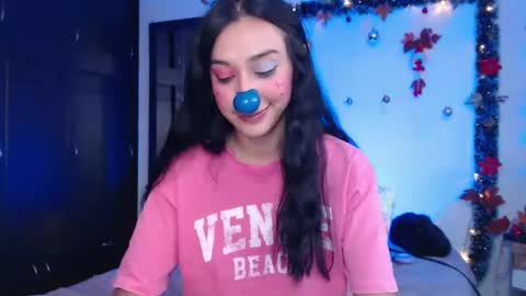 dolceclown_ online show from December 4, 10:08 pm