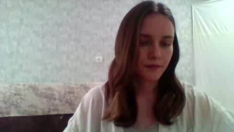 dolcezza_ online show from May 8, 11:15 am