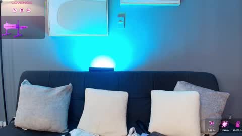 Dolcie  online show from September 16, 11:50 pm