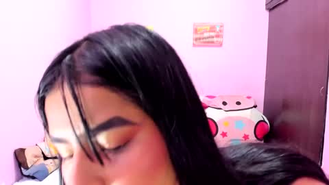 sofia de la torre online show from September 16, 1:01 pm