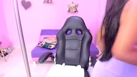 sofia de la torre online show from October 20, 7:58 pm