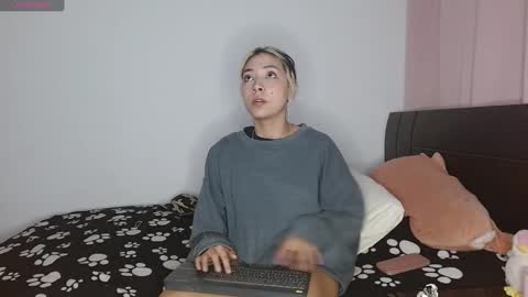 Auro and Santiago online show from December 22, 3:11 am