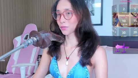 Bella  online show from October 3, 8:17 pm