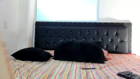 C E L E S T E  online show from September 24, 8:56 pm