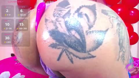 Heilen Niikol online show from February 14, 3:47 pm