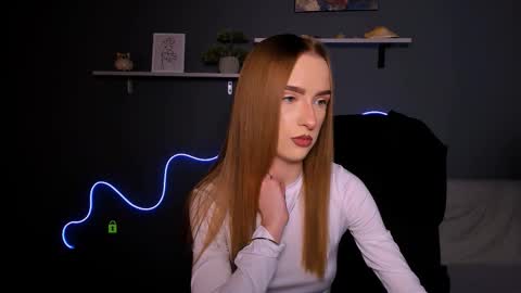 doll_vey online show from September 18, 7:38 pm