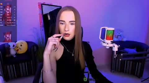 doll_vey online show from October 16, 7:26 pm